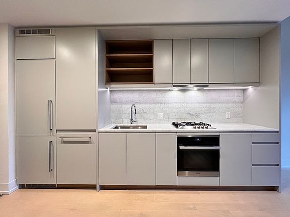 3rd image of 550 Vanderbilt Ave APT 609