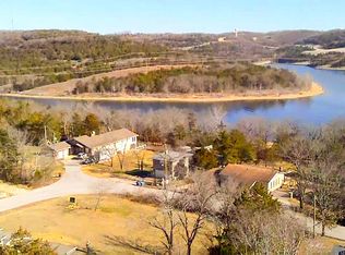 244 Ho Hum Trail, Hollister, MO 65672