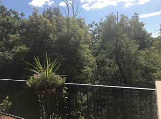 11249 Overlook Dr, Minnetonka, MN 55305