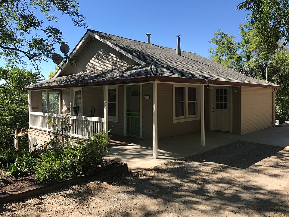 1st image of 220 Buena Vista Ave