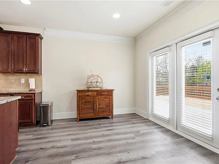 1220 Wesleyan Pl — Photo 14