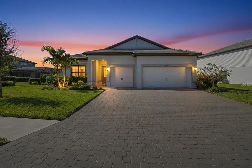 Pebble Ridge Dr