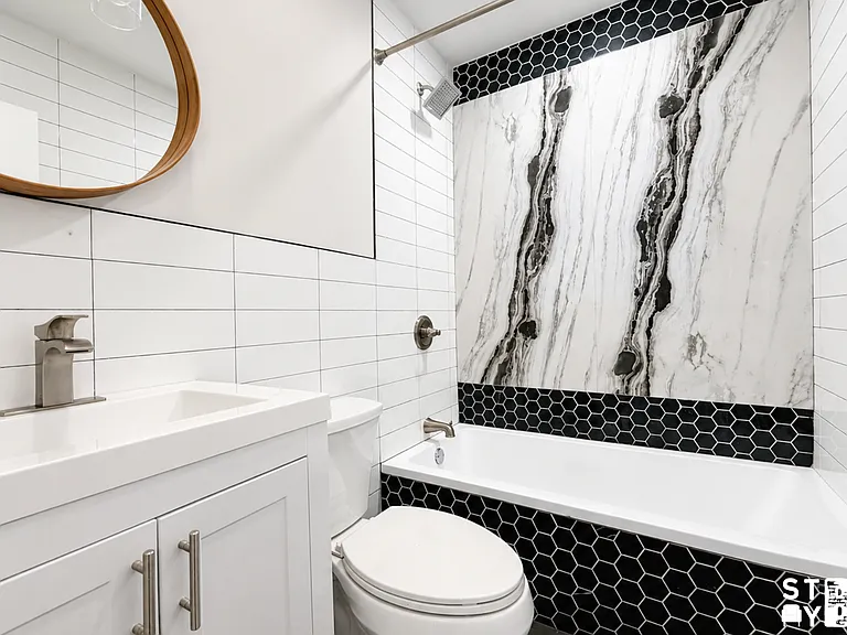 7 Spencer Pl #1R — Photo 6