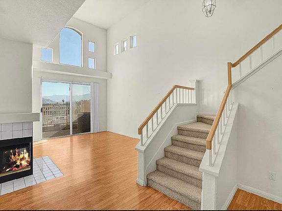 2nd image of 2150 Almeria St