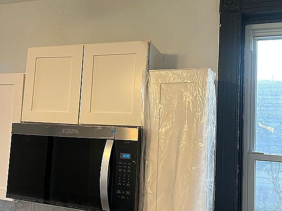 New kitchen cabinets