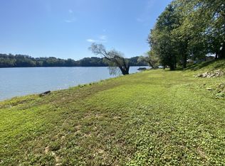 John St, Belpre, OH 45714