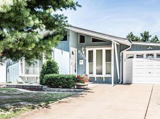 8105 Waddell Ave, Saint Louis, MO 63125