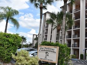 3462 Hancock Bridge Pkwy, North Fort Myers, FL