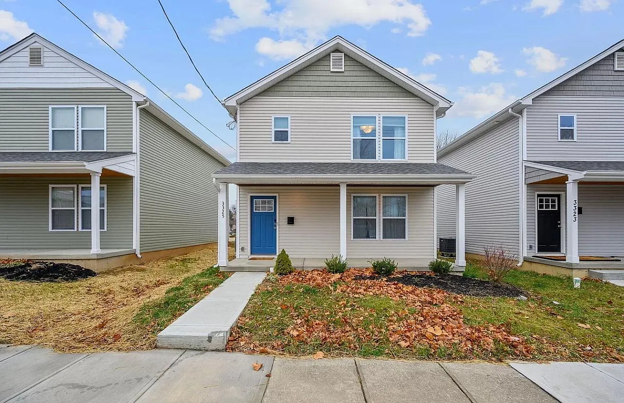 3325 Latonia Ave — Photo 3