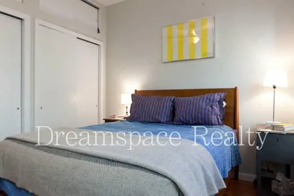 Rented by Dream Space Realty | media 30