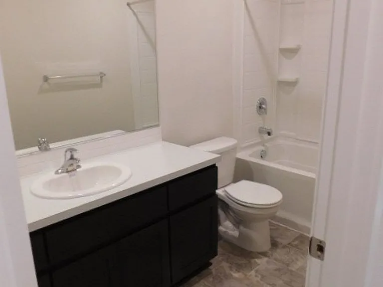 4737 Navigation Ave NE — Photo 26