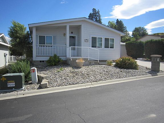 2nd image of 1831 Heritage Dr