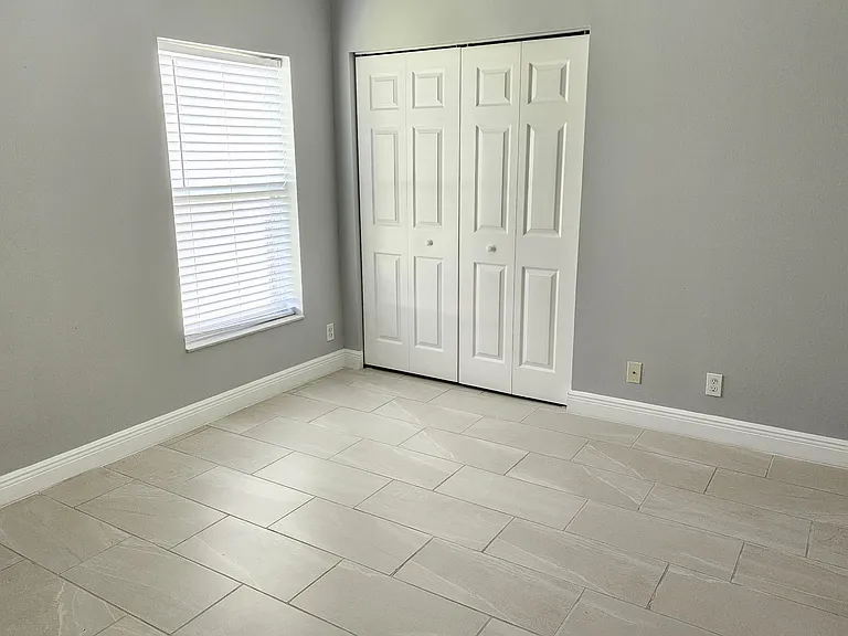 4374 SW Savona Blvd — Photo 16