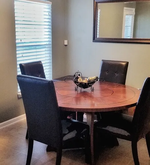 5064 Ballantine Dr — Photo 7