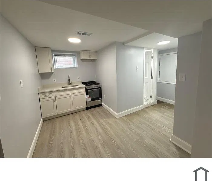 2513 Liberty Heights Ave #BASEMENT