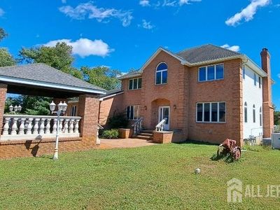 58 Bergen Mills Rd, Monroe Township, NJ, 08831