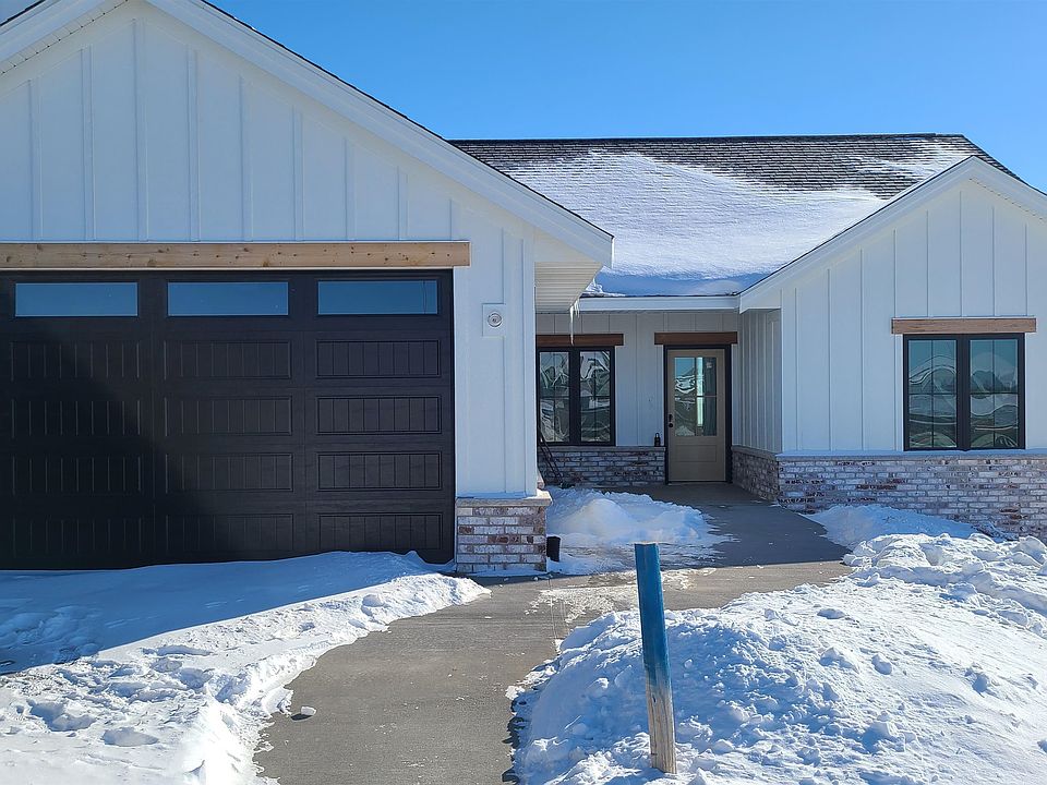 1st image of 312 Wyatt Dr