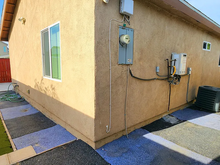 9614 W Cerritos Ave — Photo 40