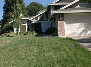 8426 Blossom Hill Ct, Citrus Heights, CA 95610