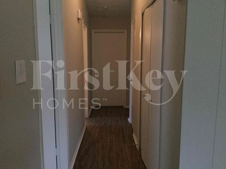 6318 Songwood Dr — Photo 8