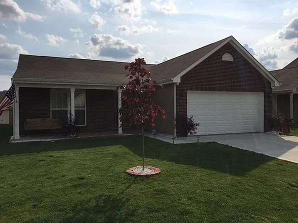 7616 Firecrest Ln, Camby, IN 46113