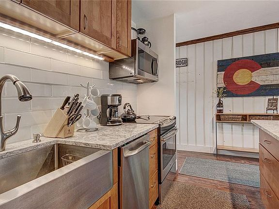 4th image of 106 Broken Lance Dr APT 4