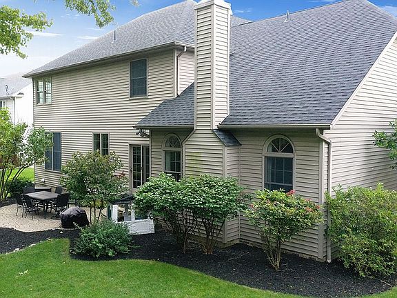 2nd image of 3104 Osage Way