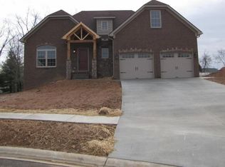 104 Acadia Ct, Elizabethtown, KY 42701