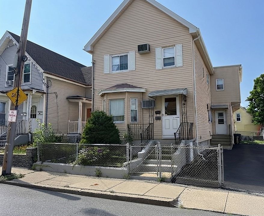 1st image of 16 Carter St