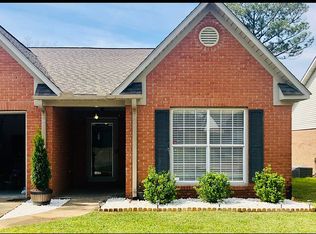 110 Wembley Ct, Dothan, AL 36305