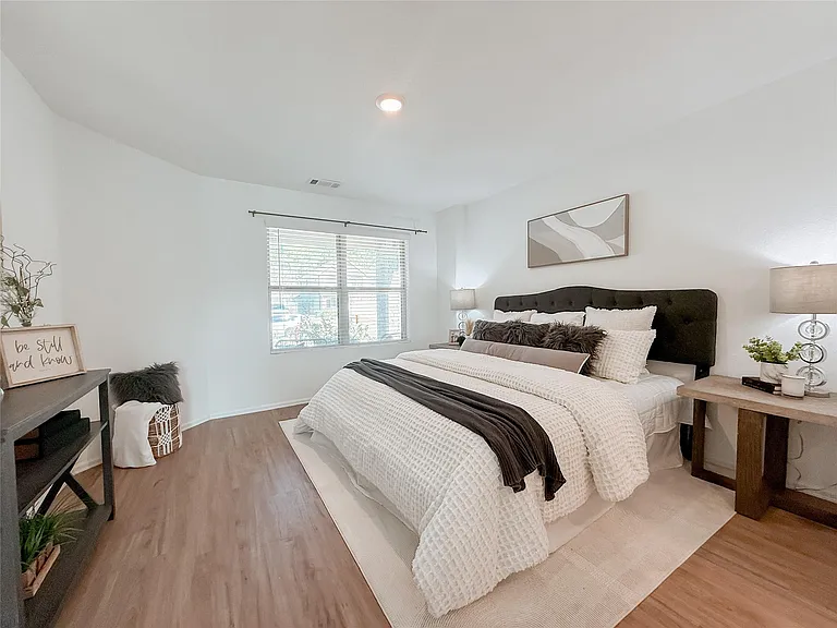 22166 Birchfield Grove Ln — Photo 10