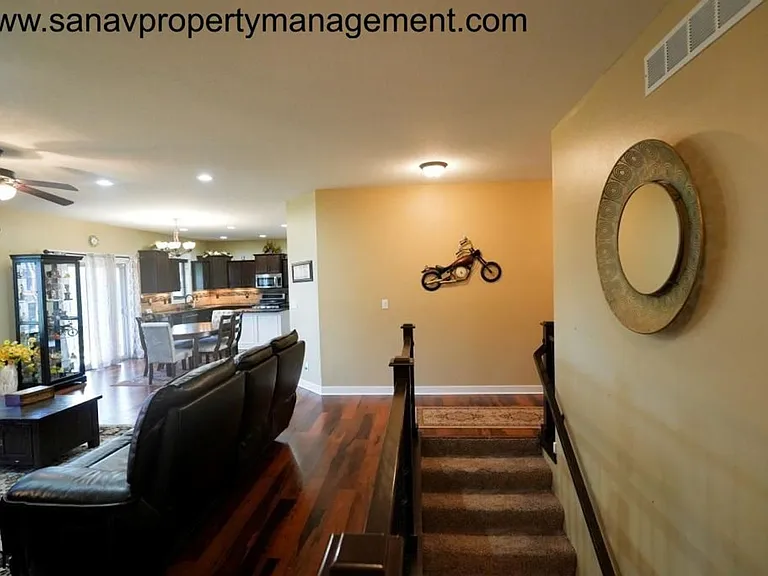14820 Horton Ave — Photo 17