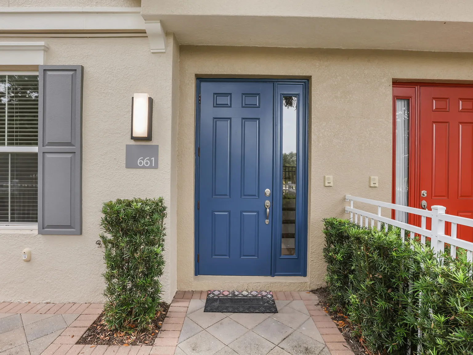 3 bed, 3.5 bath, 1990 sqft, $3,000 — Photo 1