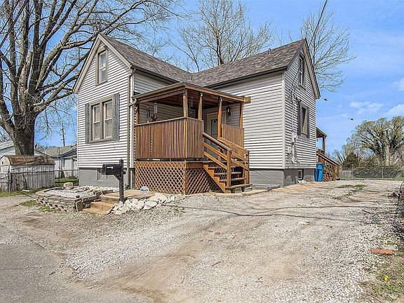 2nd image of 149 E Etta Ave