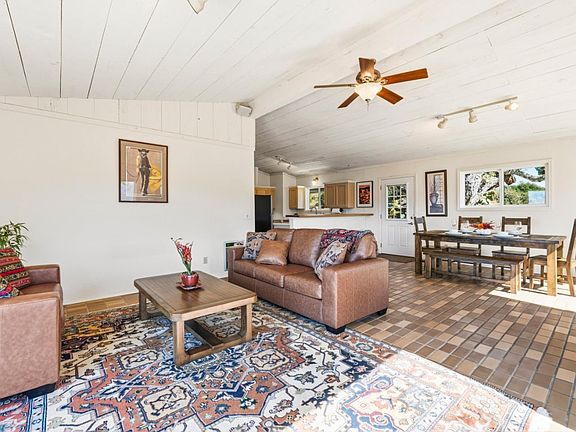 5th image of 145 E Carmel Valley Rd
