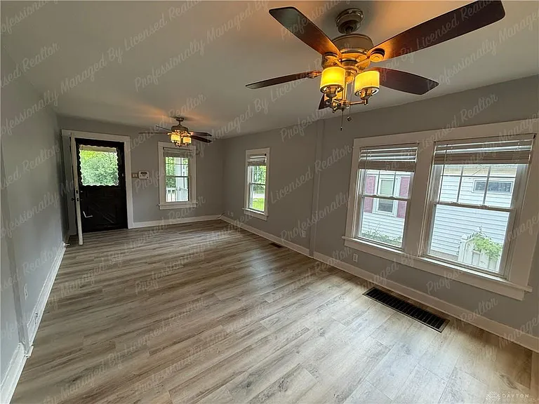185 N Northampton Ave — Photo 6