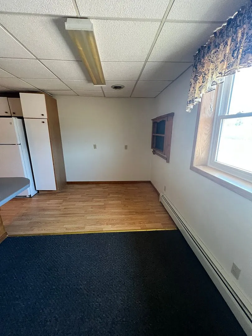 206 S Pacific St — Photo 4