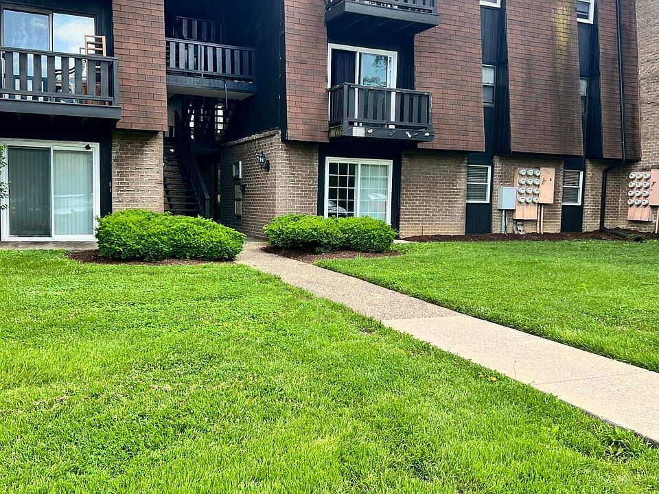 1st image of 3501 Lodge Ln APT 103