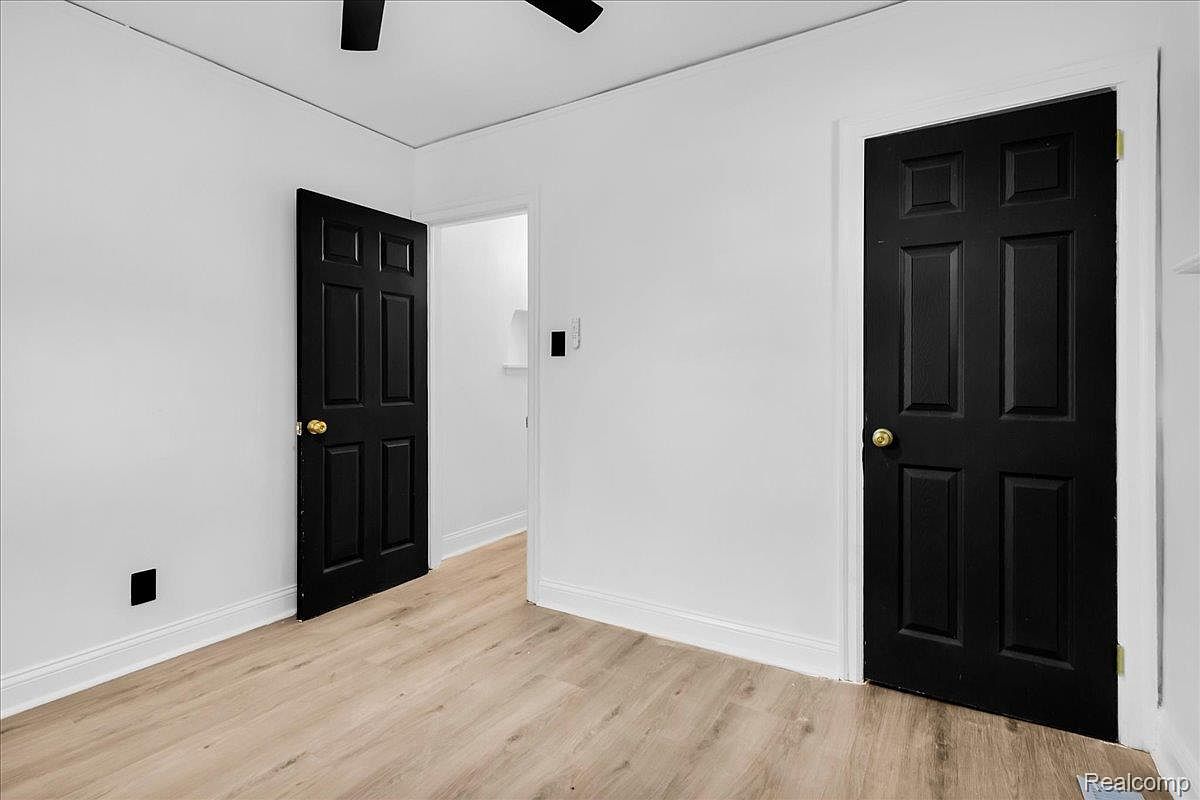 15046 Appoline St, photo 20