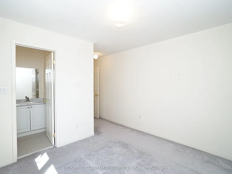 43 Odoardo Di Santo Cir — Photo 31