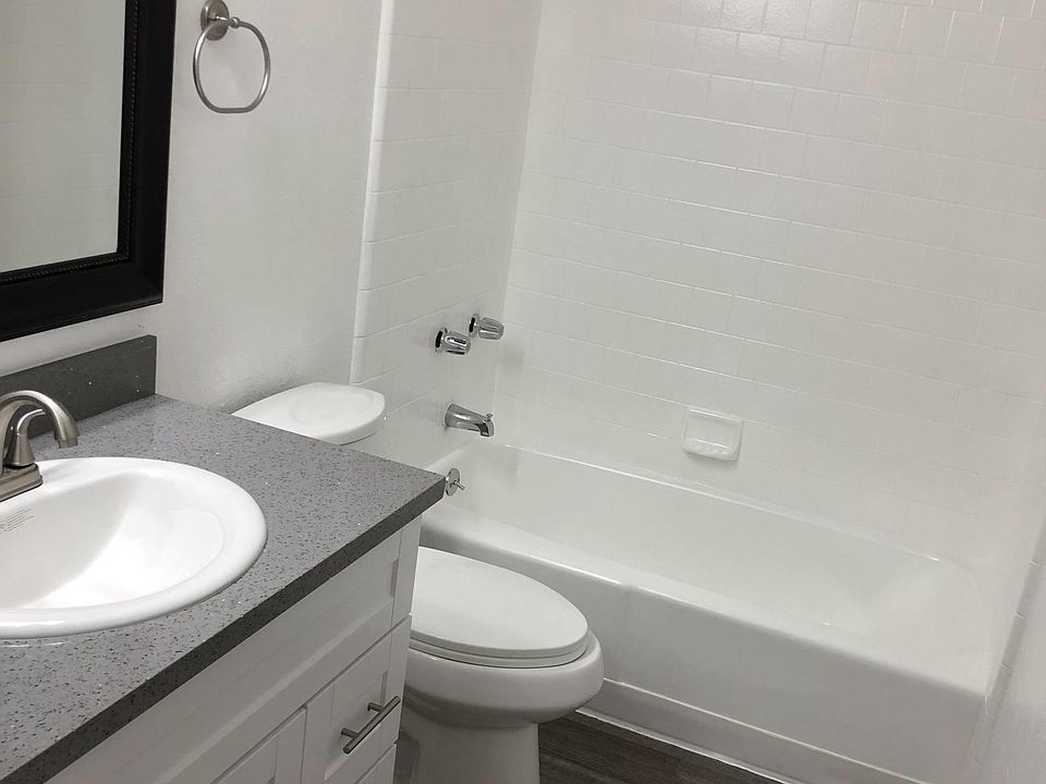 1st image of 2 Redondo Ave #1625