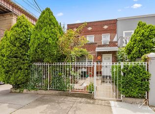 2259 21st St, Astoria, NY 11105