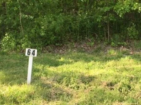 Equestrian Dr, Erie, PA 16506