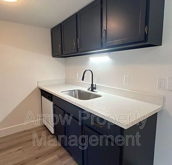 3619 N 60th St #30 — Photo 1