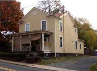 346 10th St NW, Charlottesville, VA