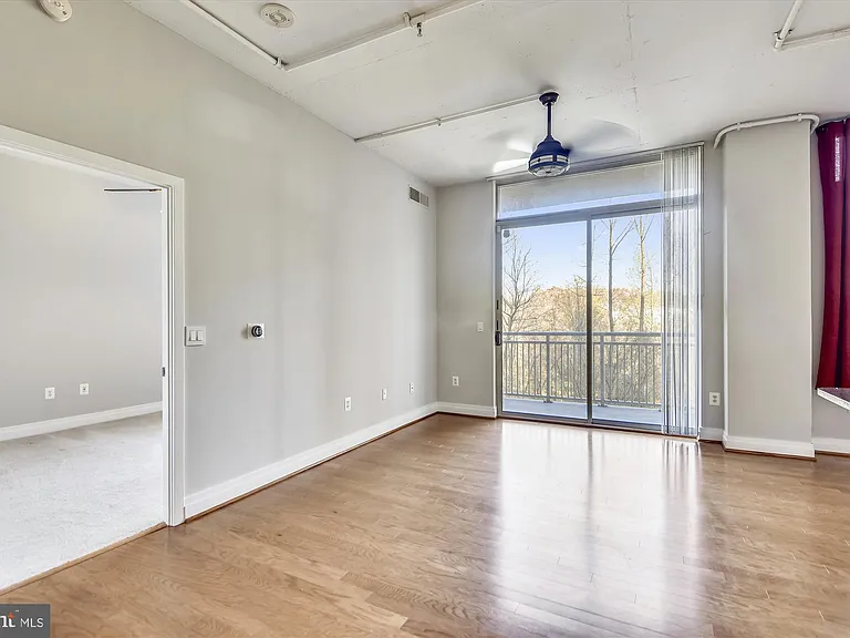 4480 Market Commons Dr #305 — Photo 8