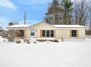 17048 Bond St, Nunica, MI 49448