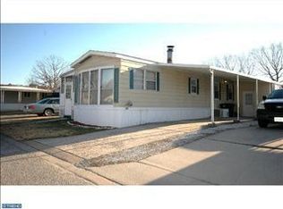 66 Ferris Ln, Williamstown, NJ 08094