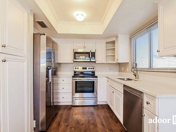 2nd image of 7303 N 69th Dr