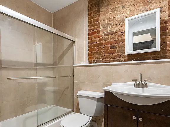 5th image of 164 Ludlow St APT 12